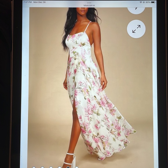 Mood of the night cream floral maxi dress - Picture 4 of 6